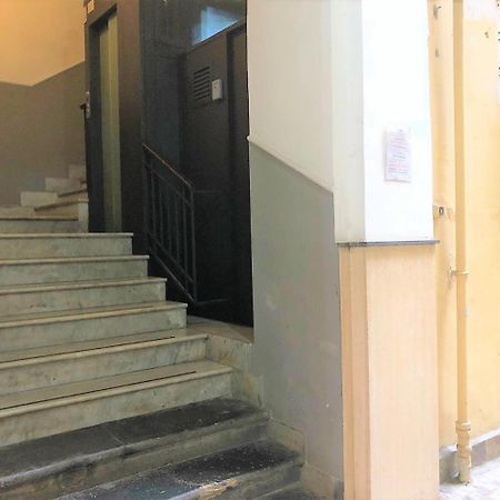 Case Vacanze " Il Duomo" Napoli Nápoles Exterior foto