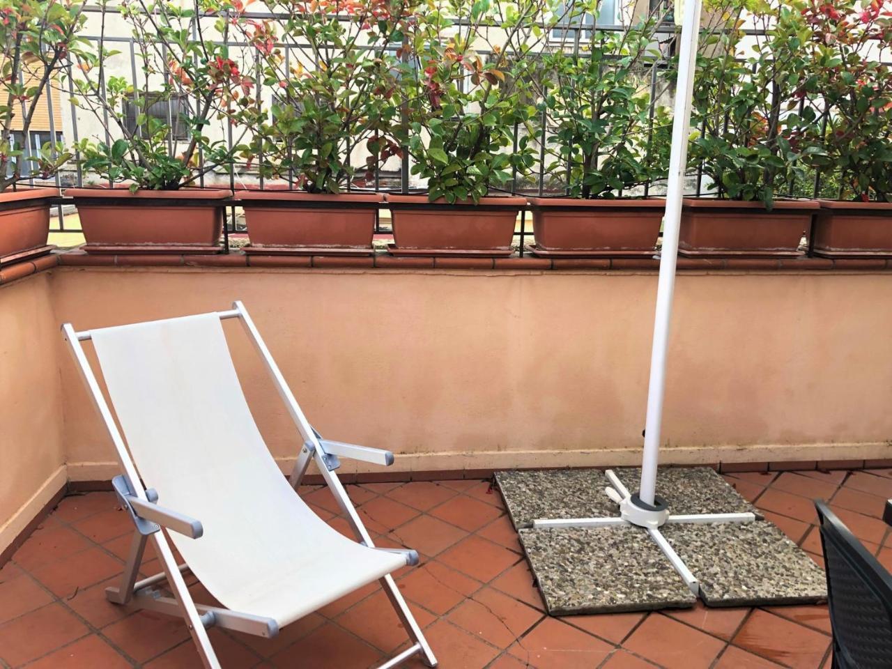 Case Vacanze " Il Duomo" Napoli Nápoles Exterior foto
