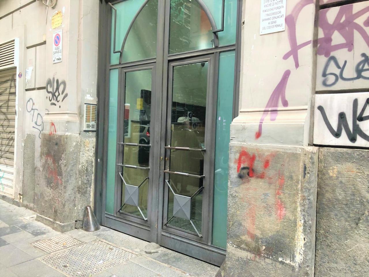 Case Vacanze " Il Duomo" Napoli Nápoles Exterior foto