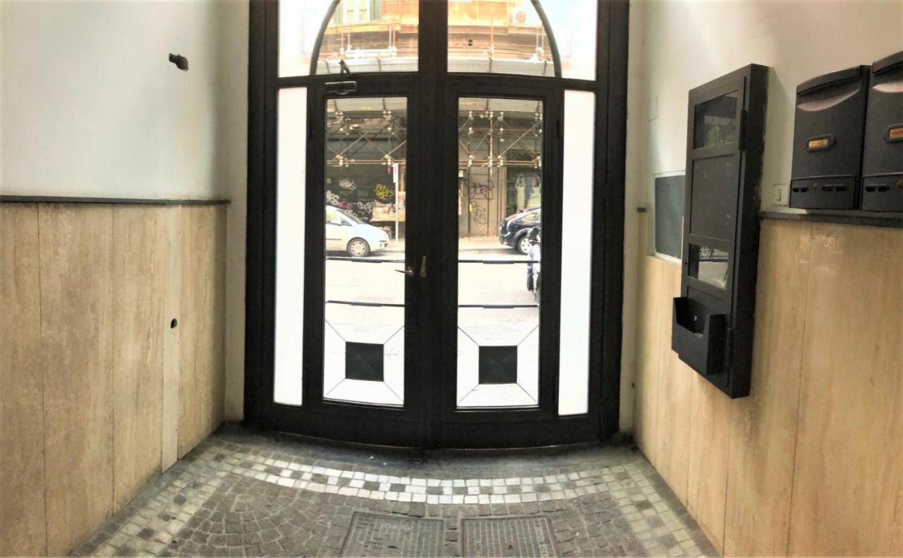 Case Vacanze " Il Duomo" Napoli Nápoles Exterior foto