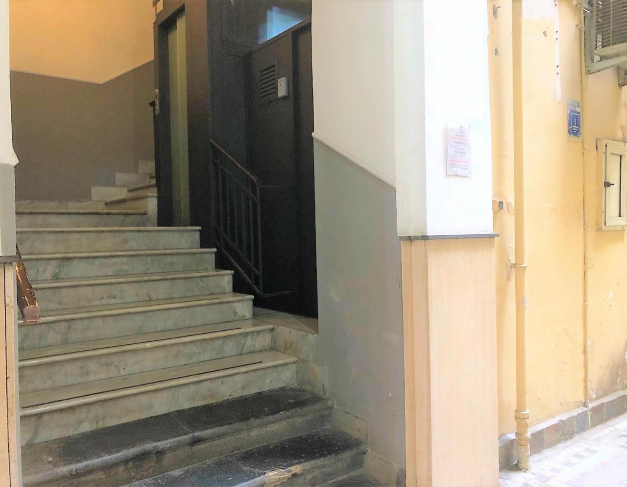 Case Vacanze " Il Duomo" Napoli Nápoles Exterior foto